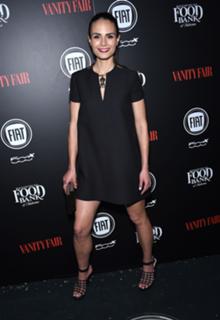 Jordana Brewster feet photo thumbnail