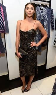 Jessica Szohr feet photo thumbnail