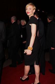 Cate Blanchett feet photo thumbnail
