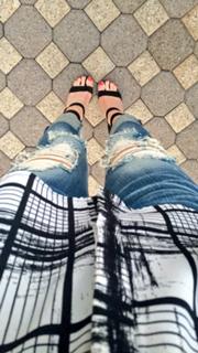 Kira Kosarin feet photo thumbnail