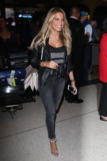 Sylvie Meis feet photo thumbnail