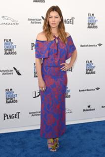 Jessica Biel feet photo thumbnail