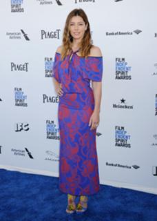 Jessica Biel feet photo thumbnail