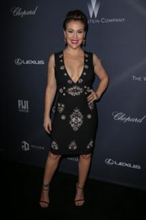 Alyssa Milano feet photo thumbnail
