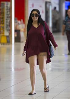 Chloe Ferry feet photo thumbnail