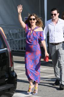 Jessica Biel feet photo thumbnail
