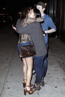Lea Michele feet photo thumbnail