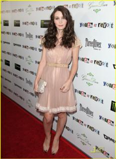 Rooney Mara feet photo thumbnail
