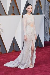 Rooney Mara feet photo thumbnail