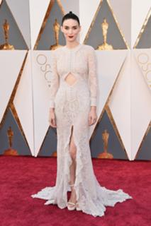 Rooney Mara feet photo thumbnail