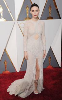 Rooney Mara feet photo thumbnail