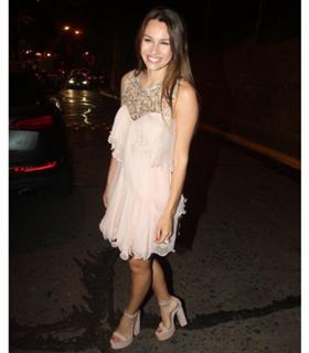 Carolina Ardohain feet photo thumbnail