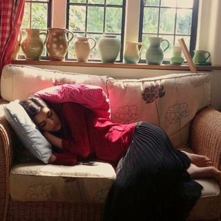 Kriti Sanon feet photo thumbnail