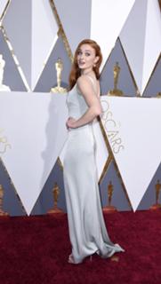 Sophie Turner feet photo thumbnail