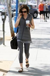 Lily Collins feet photo thumbnail