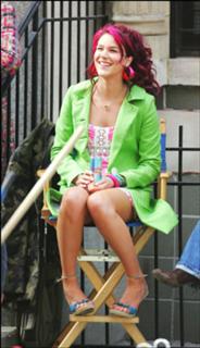 Joss Stone feet photo thumbnail