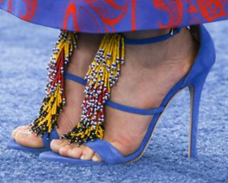 Jessica Biel feet photo thumbnail