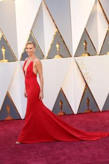 Charlize Theron feet photo thumbnail