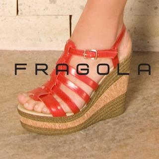 Zaira Nara feet photo thumbnail
