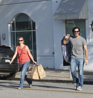 Amy Smart feet photo thumbnail