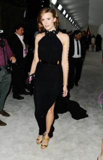 Maggie Grace feet photo thumbnail