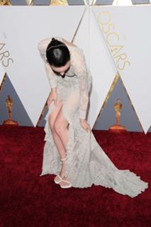 Rooney Mara feet photo thumbnail