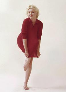 Marilyn Monroe feet photo thumbnail