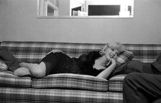 Marilyn Monroe feet photo thumbnail
