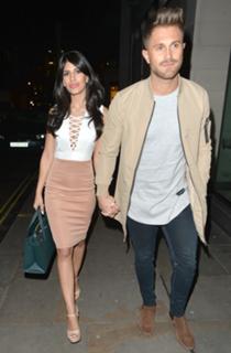 Jasmin Walia feet photo thumbnail