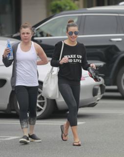 Lea Michele feet photo thumbnail