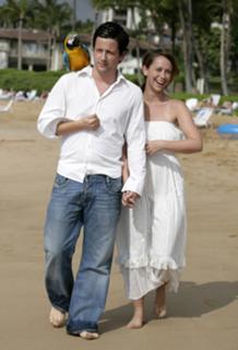 Jennifer Love Hewitt feet photo thumbnail