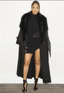 La La Anthony feet photo thumbnail