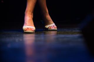 Lana Del Rey feet photo thumbnail