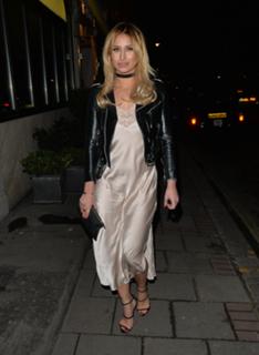 Ferne McCann feet photo thumbnail