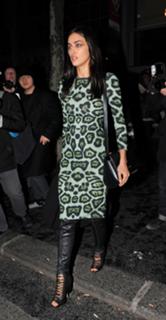 Irina Shayk feet photo thumbnail