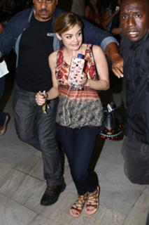 Lucy Hale feet photo thumbnail