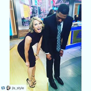 Amy Robach feet photo thumbnail