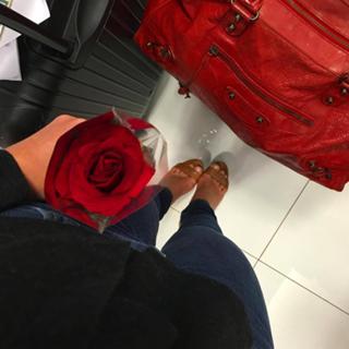 Marina Ruy Barbosa feet photo thumbnail