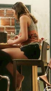 Bruna Marquezine feet photo thumbnail