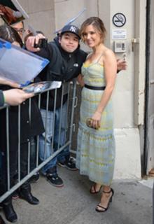 Sophia Bush feet photo thumbnail