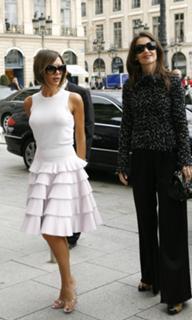 Victoria Beckham feet photo thumbnail