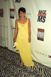 Constance Zimmer feet photo 5