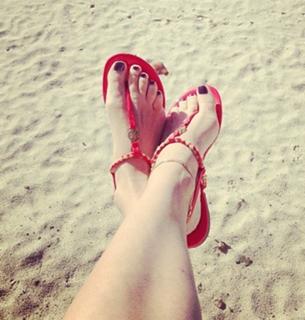 Diane Kruger feet photo thumbnail