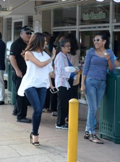 Eva Longoria feet photo thumbnail