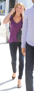 Ashley Greene feet photo thumbnail