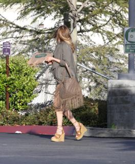LeAnn Rimes feet photo thumbnail