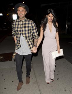 Jasmin Walia feet photo thumbnail