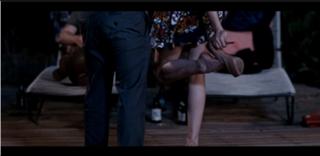 Anna Kendrick feet photo thumbnail