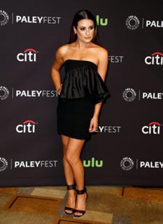 Lea Michele feet photo thumbnail