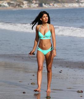 Jasmin Walia feet photo thumbnail